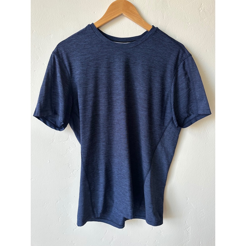 NEW Ten Thousand Mens The Versatile Shirt Navy Heather Size Medium Training Tee